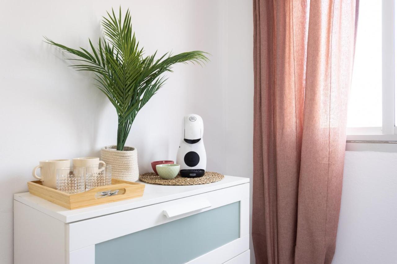 Eden Rentals 103 Surfy Stylish Bed&Coffee Room Гранадиля де Абона Екстериор снимка