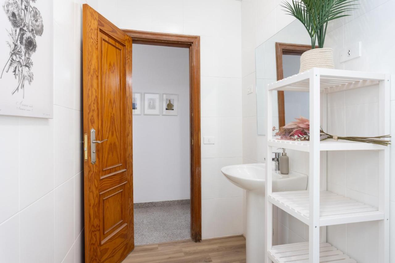Eden Rentals 103 Surfy Stylish Bed&Coffee Room Гранадиля де Абона Екстериор снимка